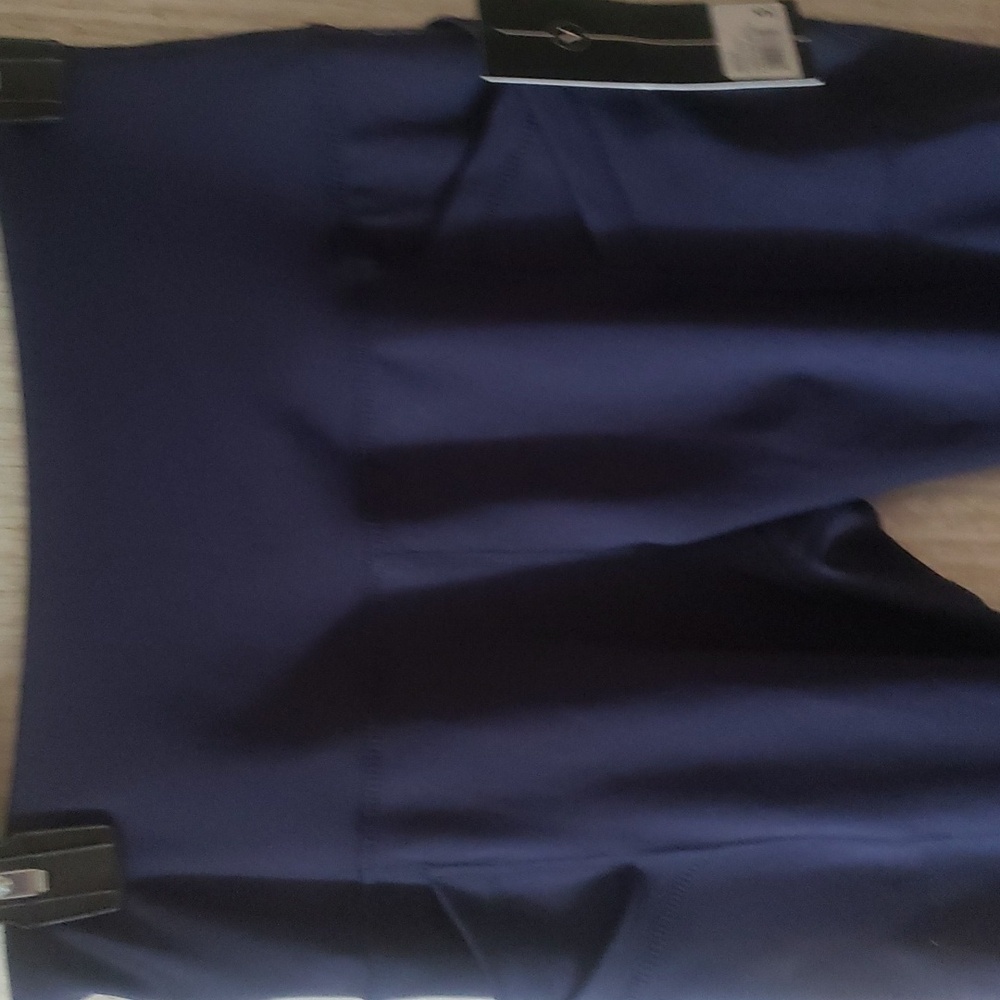 Clothes - Picture 2 of 4